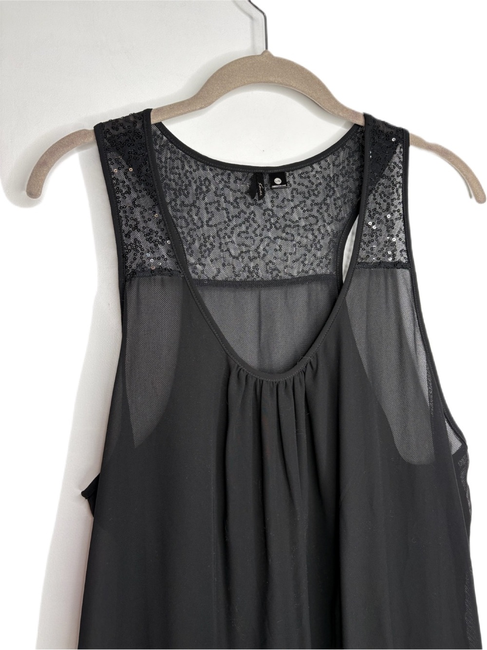 Sequins, Ruffle & Lace Sleeveless Shift - Picture 3 of 10